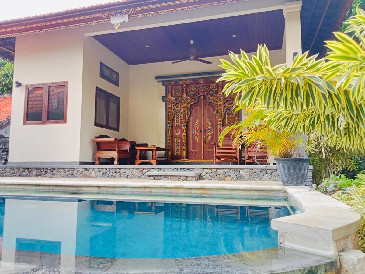 Di Abian Villas 아메드 외부 사진